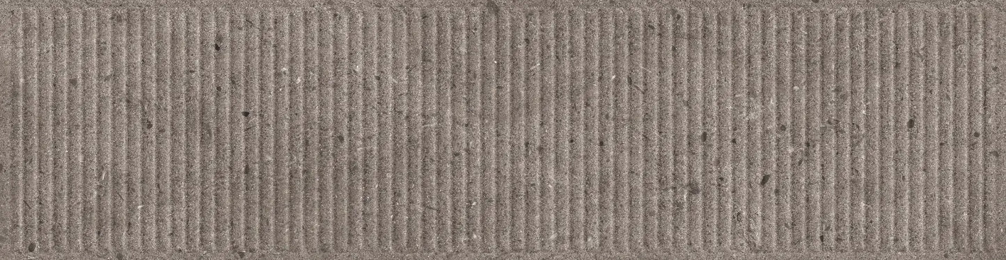 IGNEOUS GRAPHITE